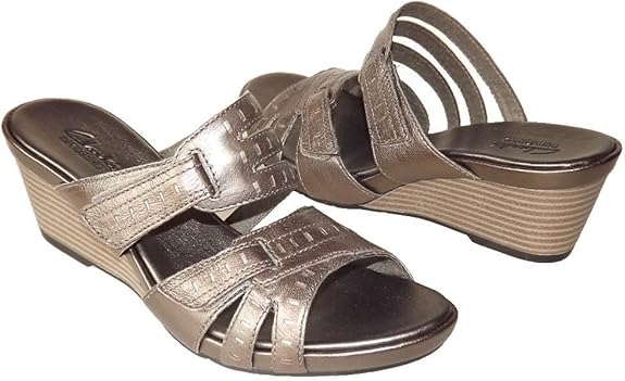 clarks lucia wedge sandal