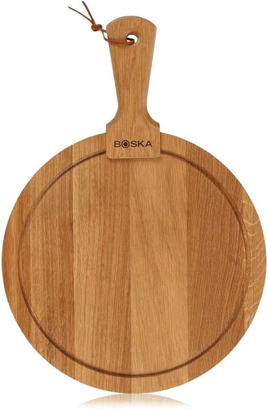 Amazon Com Boska Holland Life Collection Friends Round Wood Cheese Board With Handle Medium Cutting Boards Kitchen Dining