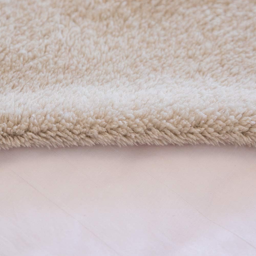MARKSIGN 100% Waterproof Pet Blanket, Reversible Plush Protective Cover for Bed, Couch, Dog or Cat : Pet Supplies