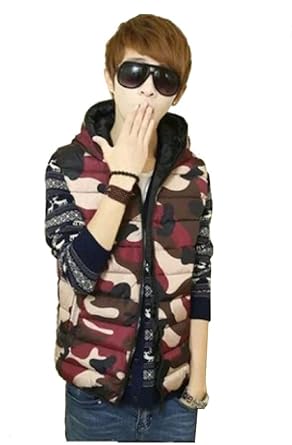 ぜいたく迷彩 パーカー メンズ コーデ 人気のファッションスタイル