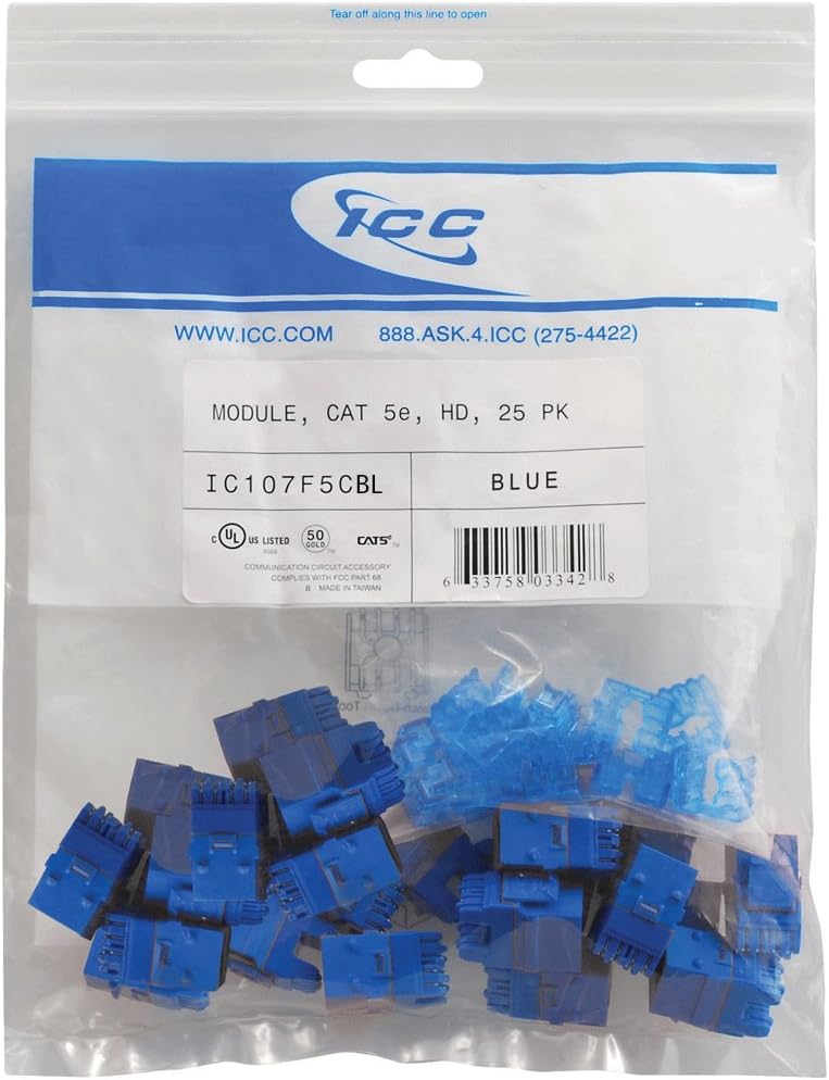 Modern cat tree. Module cat. Icc модуль. Module cat. Книжная полка с котом.