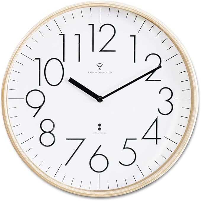 Amazon Co Jp Ottostyle Jp 電波掛け時計 掛時計 白盤 フルインデックス 木製フレーム プライウッド 見やすいシンプルな文字盤 サイレントムーブ 電波時計 ホーム キッチン