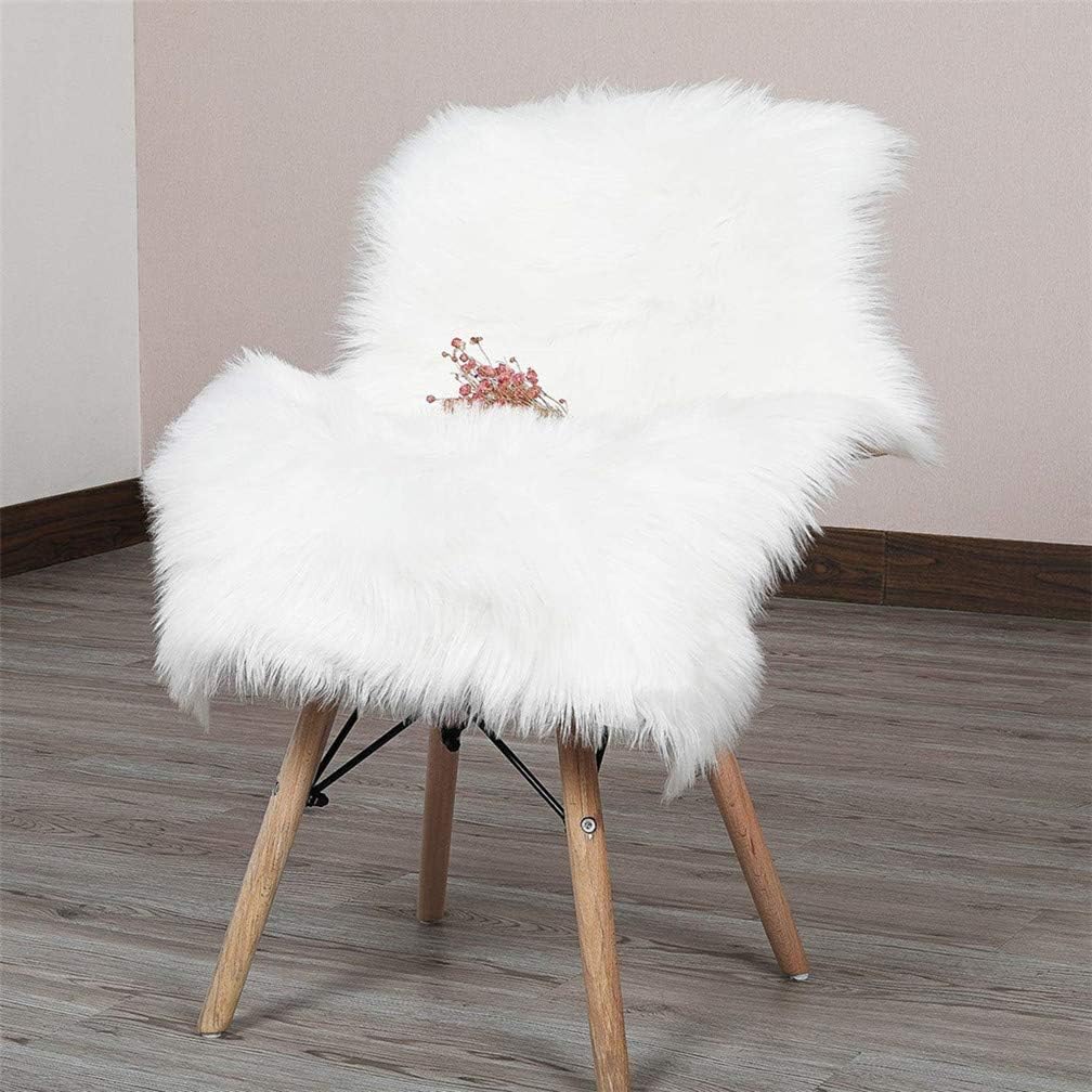 ZCZUOX Faux Sheepskin, Faux Fur Rug, Fluffy Rug for the Bedroom, Living Room or Nursery, Furry Carpet or Throw for Chairs, Stools and Sofa (White, 50x80cm)