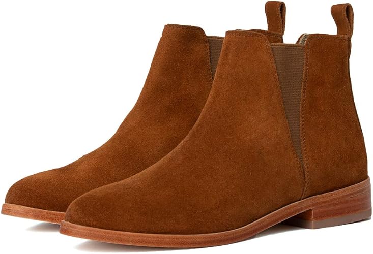 women's pull on chelsea boots