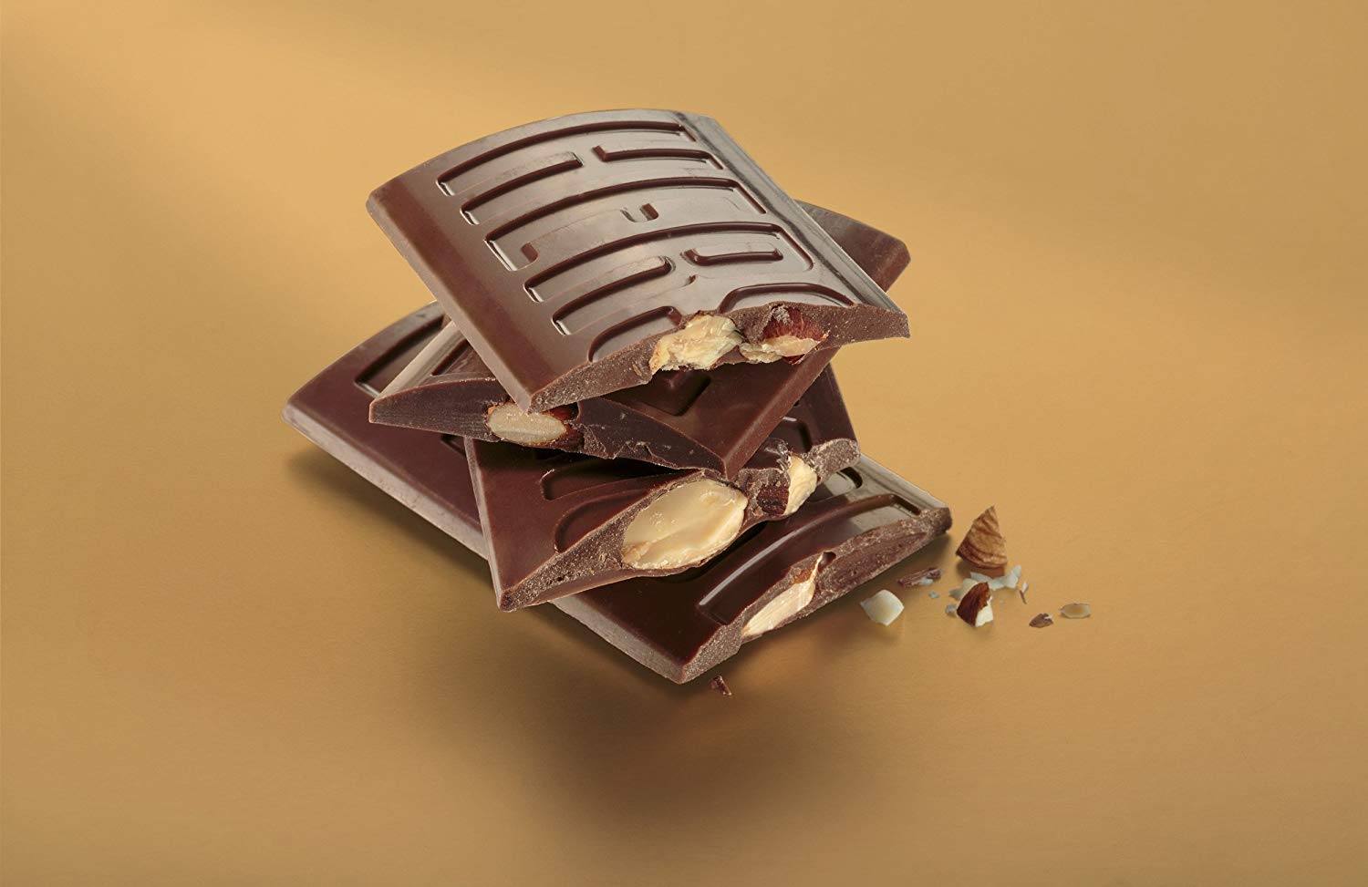 HERSHEY's Variety Pack, Milk Chocolate, Milk Chocolate with Almond Bars, (HERSHEY'S, KIT KAT, REESE'S) Full Size Gift Pack, 30 Count : Hershey S Smores Kit : Grocery & Gourmet Food