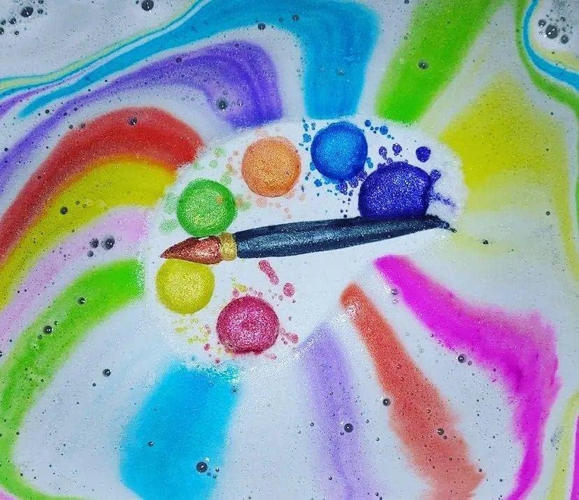Art Palette Bath Bomb 225g Creative Colourful Relaxing Spa Gift