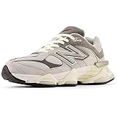 New Balance Women's 574 V2 Essential Sneaker