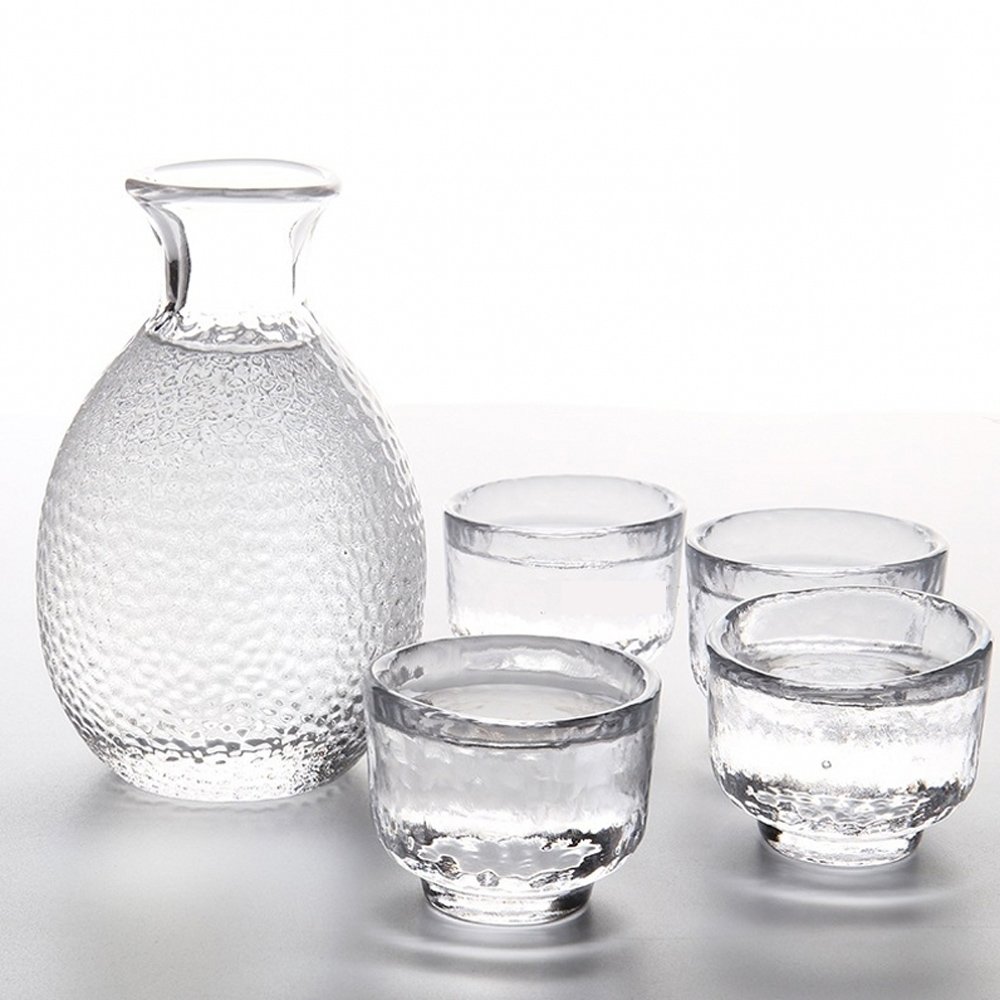 TAMUME Glass Sake Set of 5 Pieces, 300ml Sake Bottle and 4 Sake Cups (40ml Each), Wine Glass Set for Warm/Cold Sake Service, Glass Sake Set Japanese (Crystal Clear)