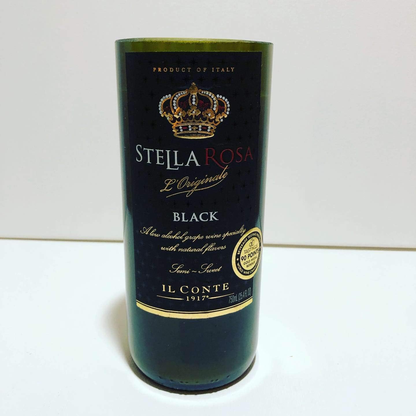 Upcycled Stella Rosa Black Bottle Candle