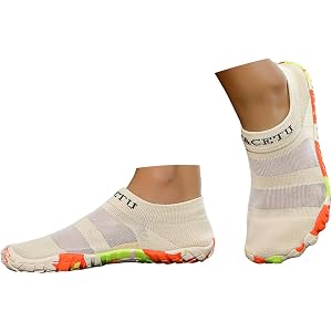 Water Socks for Men Aqua Shoes for Swimming Pool Beach Breathable Elastic Soft Sole Mens Swim Shoes Neoprene Stretch Upper Co