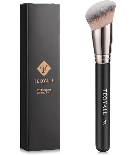 Amazon.com: TOM FORD Soleil Bronzing Brush : Beauty & Personal Care