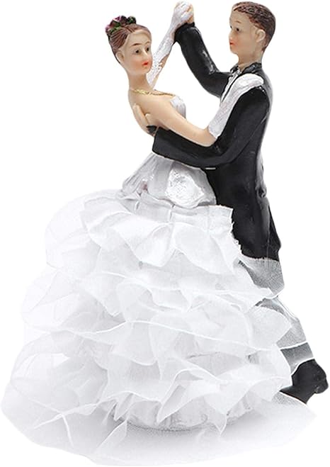 Amazon 彫刻像飾り結婚式の樹脂キャラクターケーキデコレーションクリエイティブカップルキャラクターアート彫刻カップル置物樹脂工芸品 マイクロランドスケープ 置物 オブジェ オンライン通販