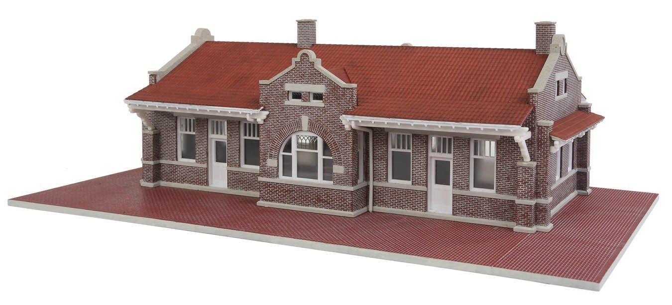 Walthers Cornerstone Brick Mission Style Depot Train