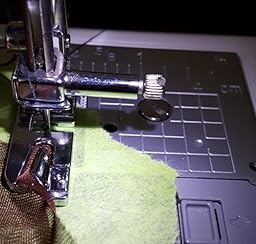 Amazon.com: Distinctive Narrow Rolled Hem Sewing Machine