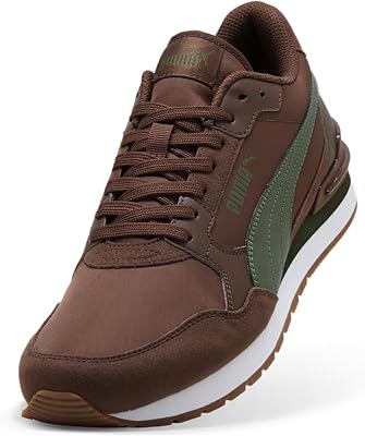 Sneakers en Nylon St Runner v4 41, Chestnut Brown Moss Veil White Gum Green