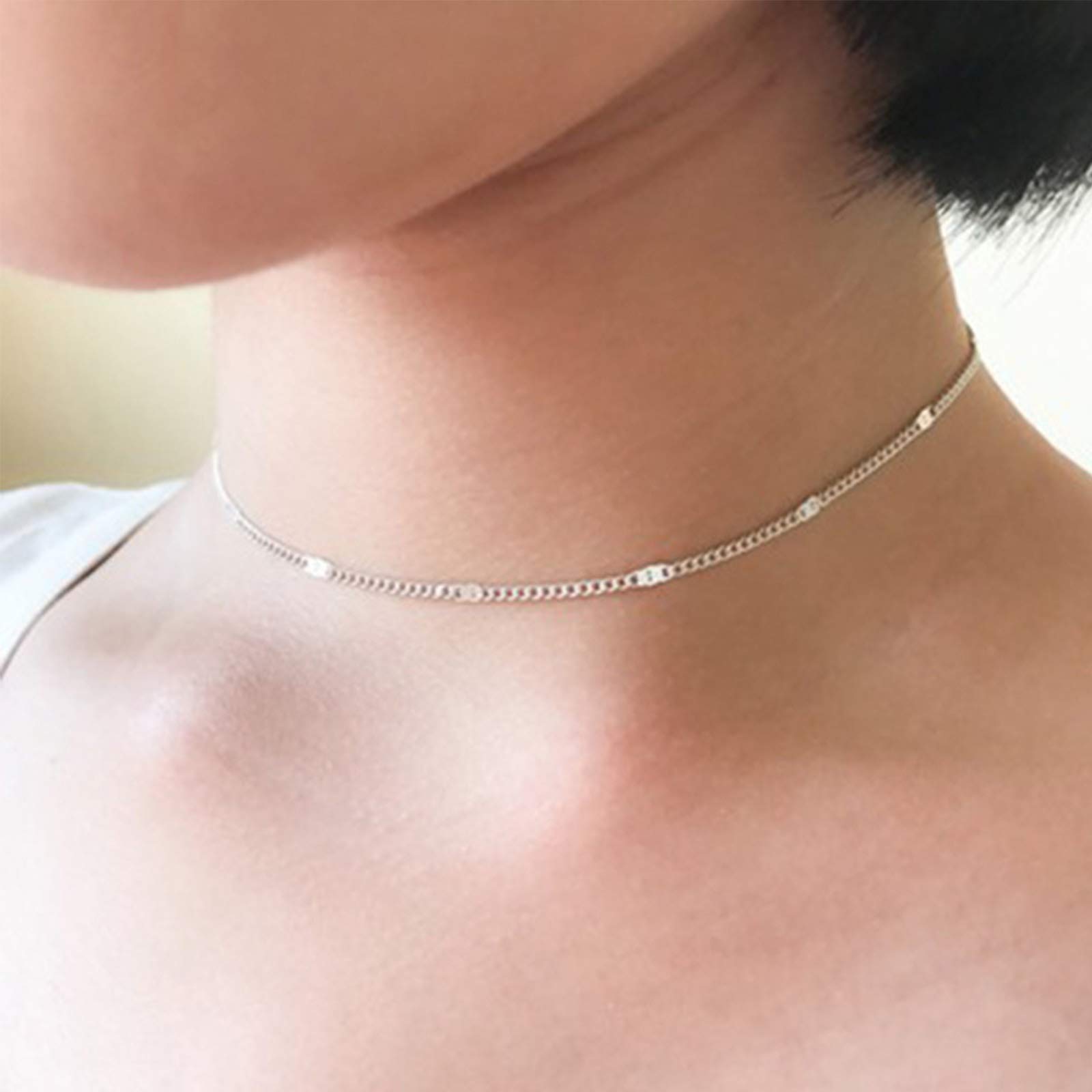 TseenYi Thin Chain Necklace Choker Minimalist Collar Chain Necklace Short Clavicle Necklaces Jewelry for women and Girls
