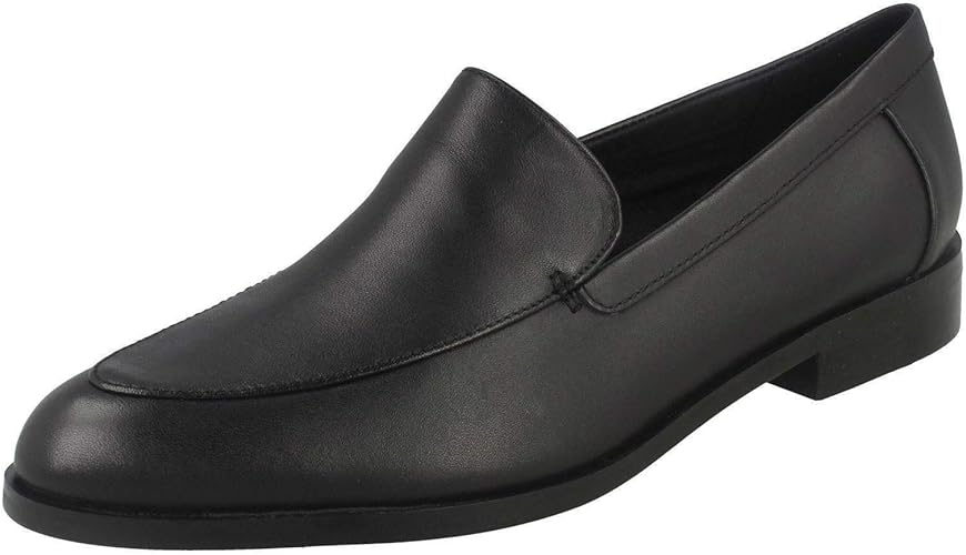 clarks ladies black leather shoes