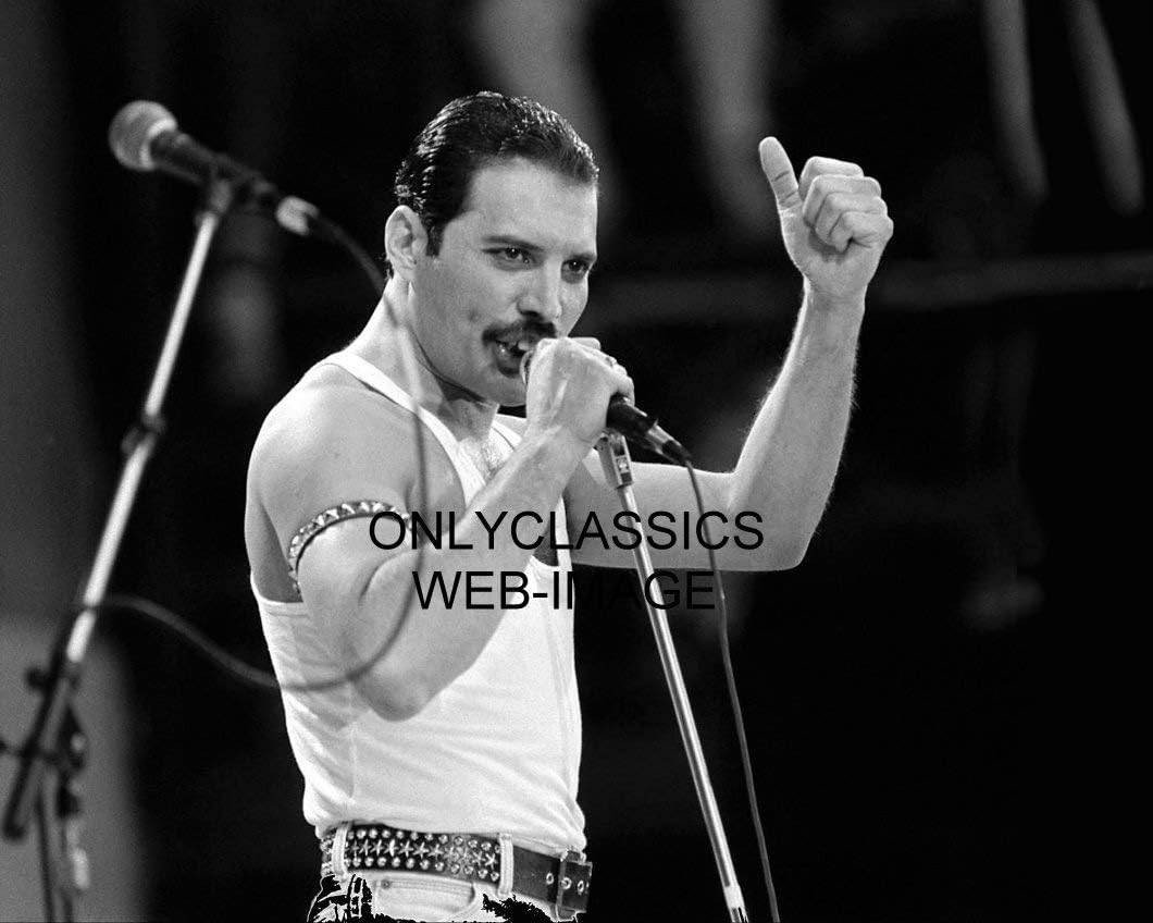 Photographs - OnlyClassics LEAD SINGER FREDDIE MERCURY SINGING ON STAGE QUEEN ROCK & ROLL BAND 8X10 PHOTO