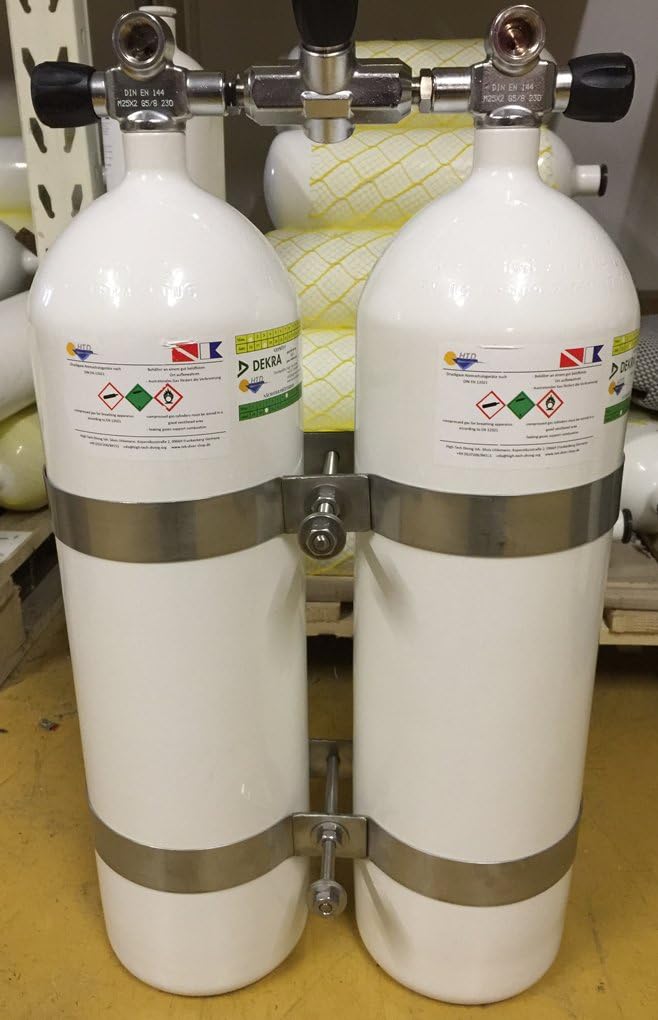 Double diving bottles, 12 litres, 230 bar, diving bottles, compressed air, lockable bridge.