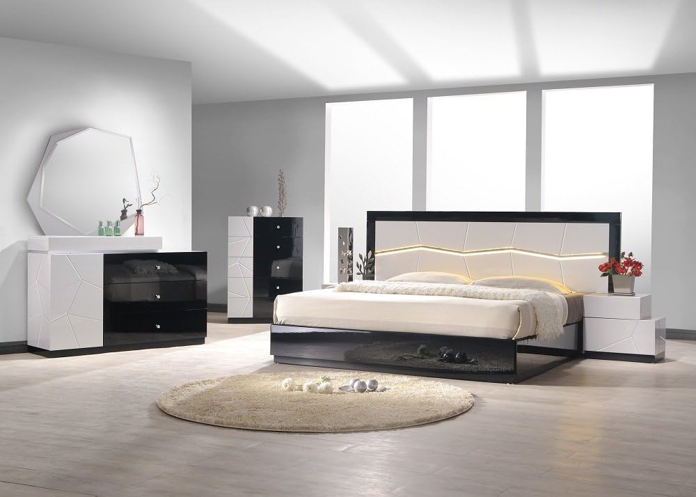 J&M Furniture Turin Black & White Lacquer Queen Size Bedroom Set