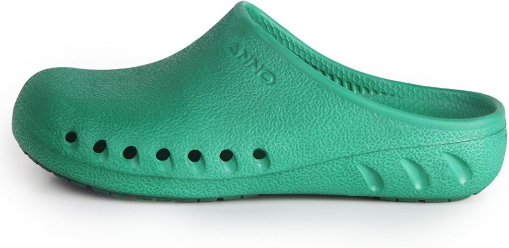 nurses clogs amazon