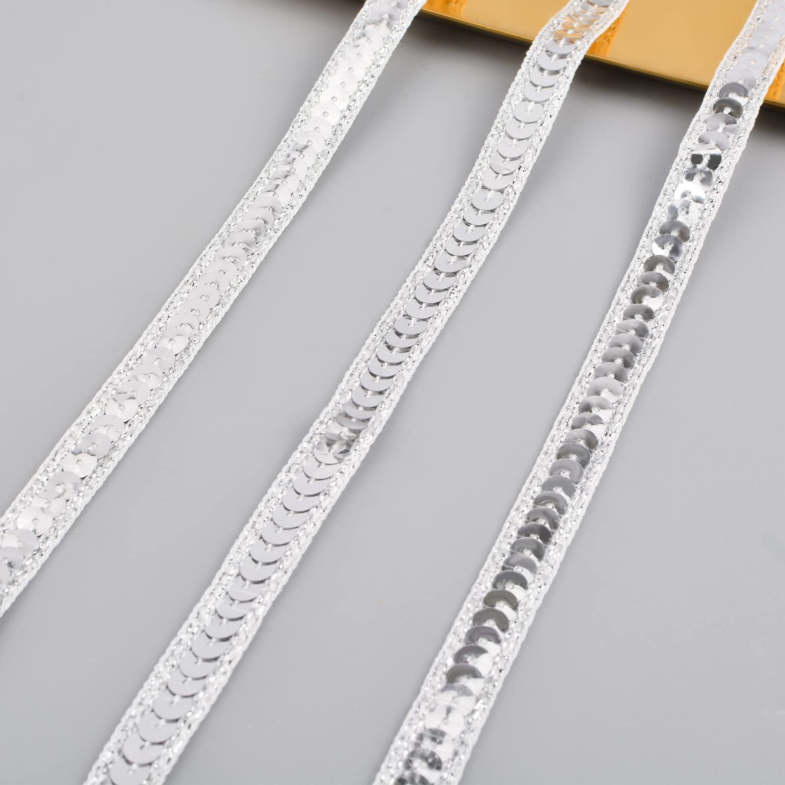 URROMA 10 Yards Silver Sequin Ribbon, Metallic Sequin Trim Paillette Ribbon Trim for Dress Decoration Headband Embellishment Sewing Arts Crafts