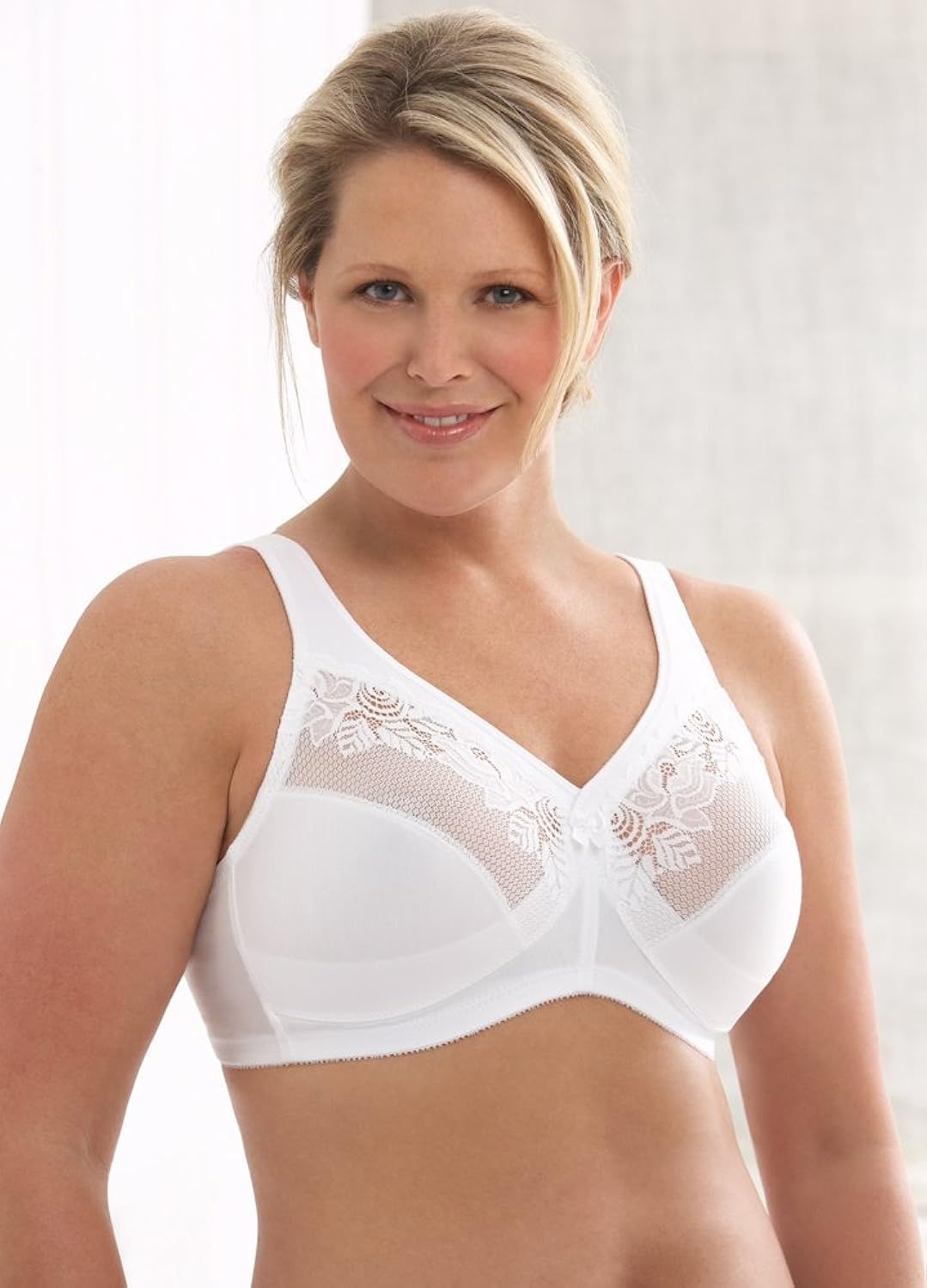 38 DD, White, Glamorise Women's Magic Lift Minimizer Plain Everyday Bra