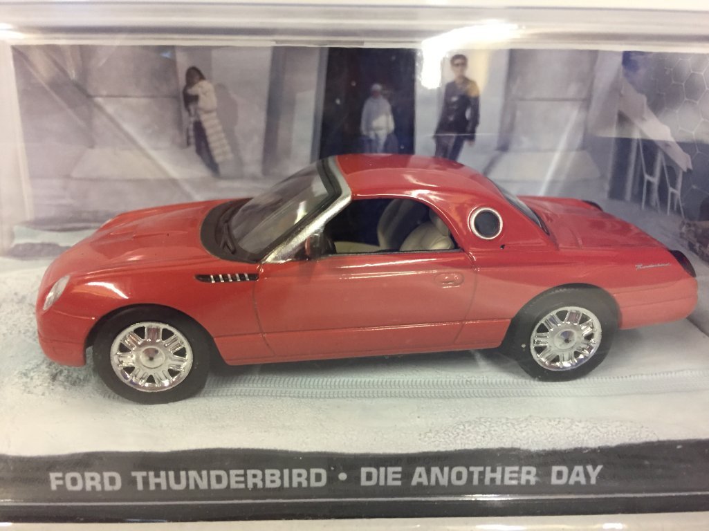 Eaglemoss James Bond 007 Ford Thunderbird Die Another Day 1:43 Scale