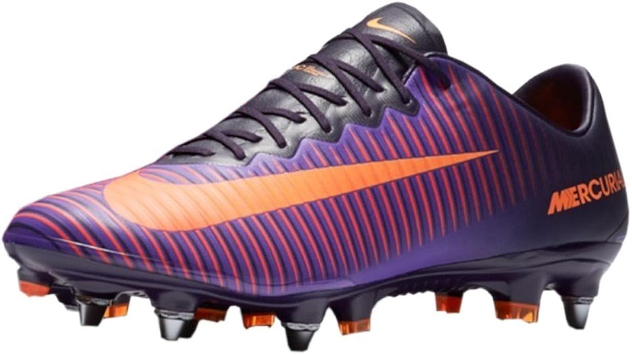 nike sport football shoes