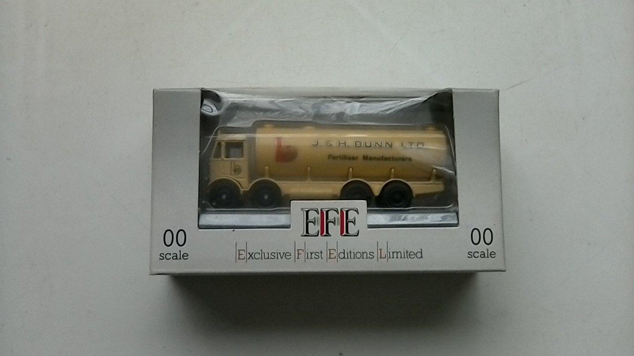 EXCLUSIVE FIRST EDITIONS 0/0 SCALE J.G.H. BUNN FERTILLISER MERCHANTS 8 WHEEL TANKER