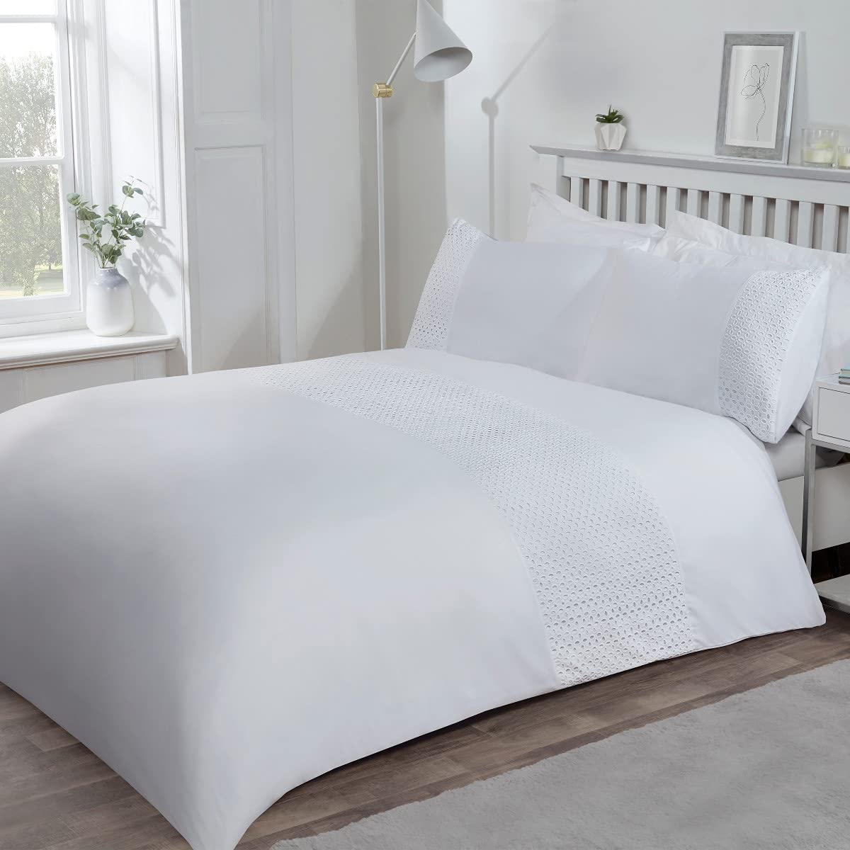 Sleepdown Lace Panel Band Border White Luxury Soft Easy Care Duvet Cover Quilt Bedding Set with Pillowcases - Double (200cm x 200cm) 5056242802358