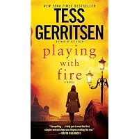 Gravity: Gerritsen, Tess: 9780671016777: Amazon.com: Books