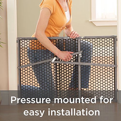 Safety 1st Vintage Wood Baby Gate with Pressure Mount Fastening (Gray