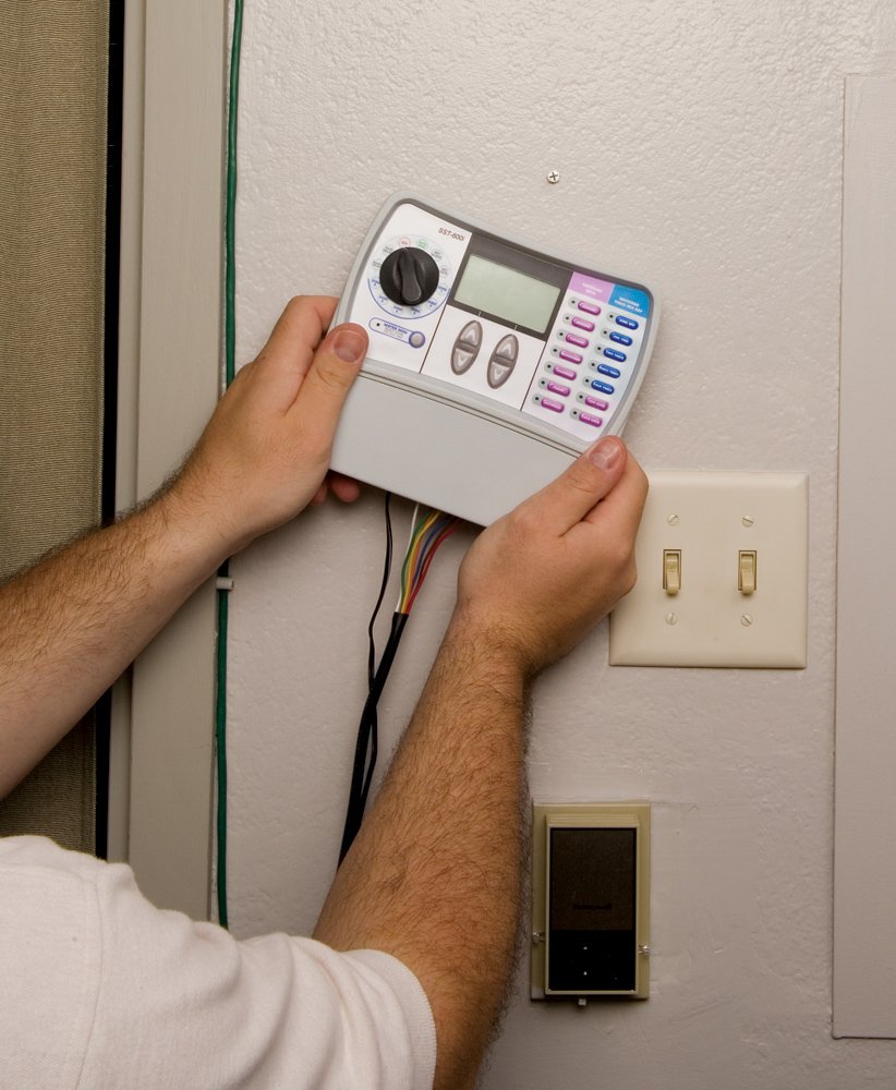 Rain Bird SST900I Simple to Set Indoor Timer Discontinued by