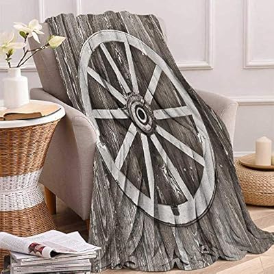Amazon Com Scottdecor Bed Or Couch 70 X 60 Barn Wood Wagon Wheel