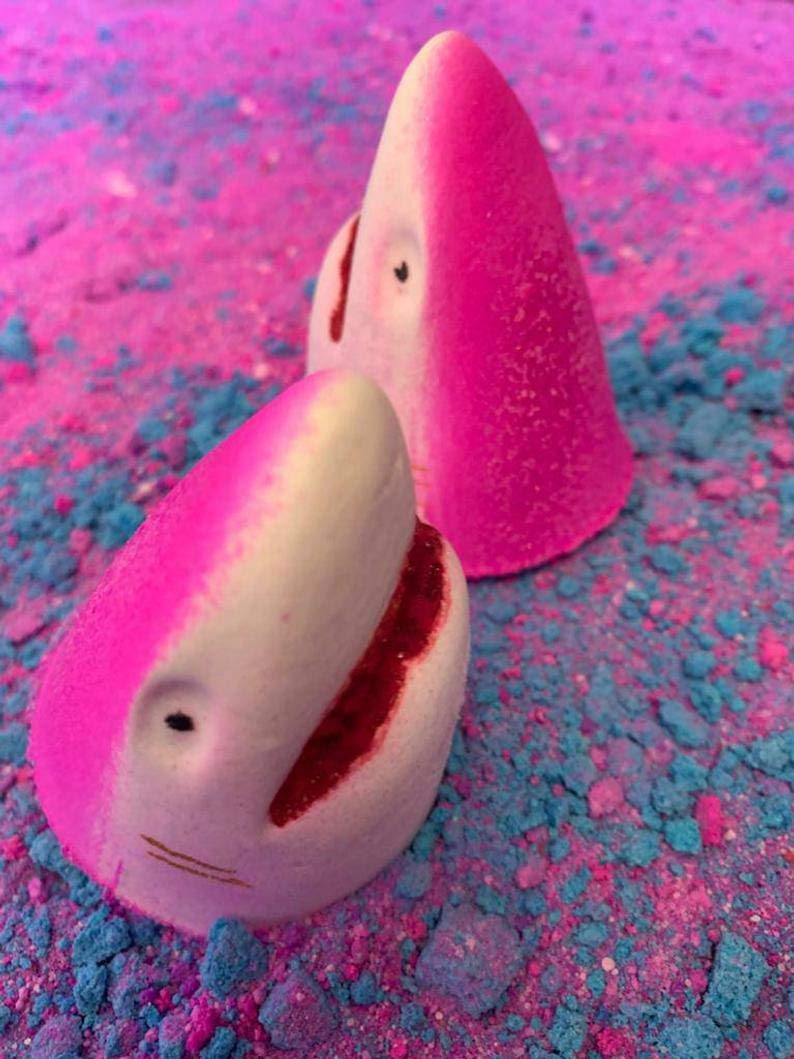 PINK Shark Attack Bath Bomb! Handmade in the UK Fizzer creates a Shark bite Blood Bath like Jaws in your tub New and Improved