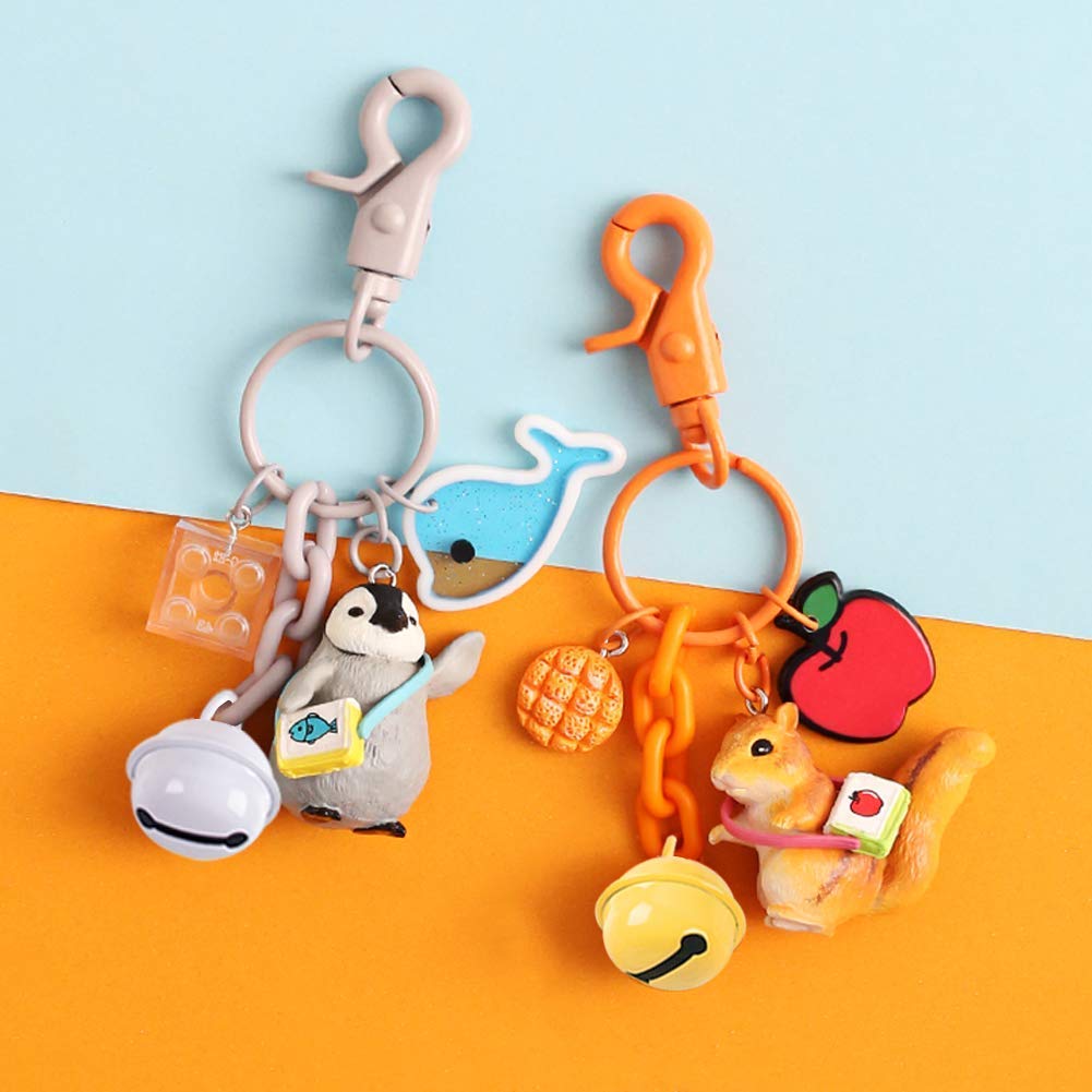 Koogel Kleine Glöckchen zum Basteln, 50 Stück Bunte Metallglöckchen Schellen Basteln Anänger Jingle Bells für Schmuckherstellung Weihnachten Dekoration DIY