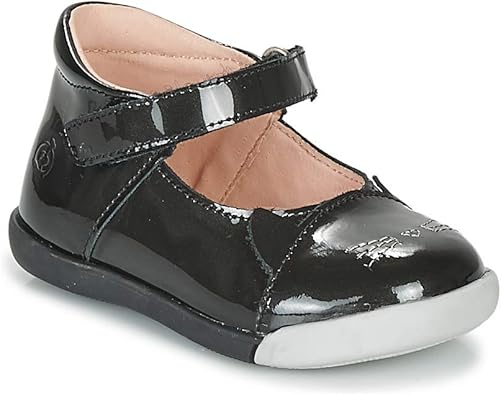 girls black flat shoes