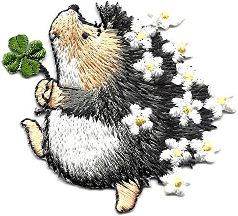 ANIMALS-HEDGEHOG w/4-LEAF CLOVER &amp; FLOWERS/Iron On Embroidere/Cute Critters