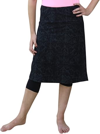 black skirt with black leggings