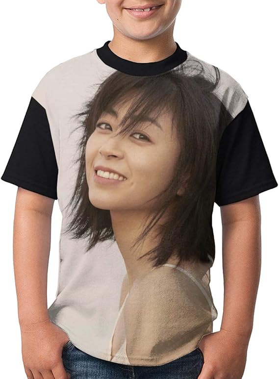 Amazon Co Jp 宇多田光 1 子供服 Tシャツ キッズ 柔らかい 半袖 夏季 カジュアル おしゃれ 男の子 女の子 イベント 服 薄手 通気性 アニメ かわいい プリント Tシャツ 服 ファッション小物