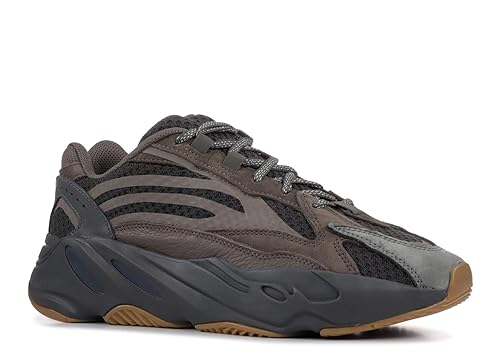 yeezy boost 700 limited edition