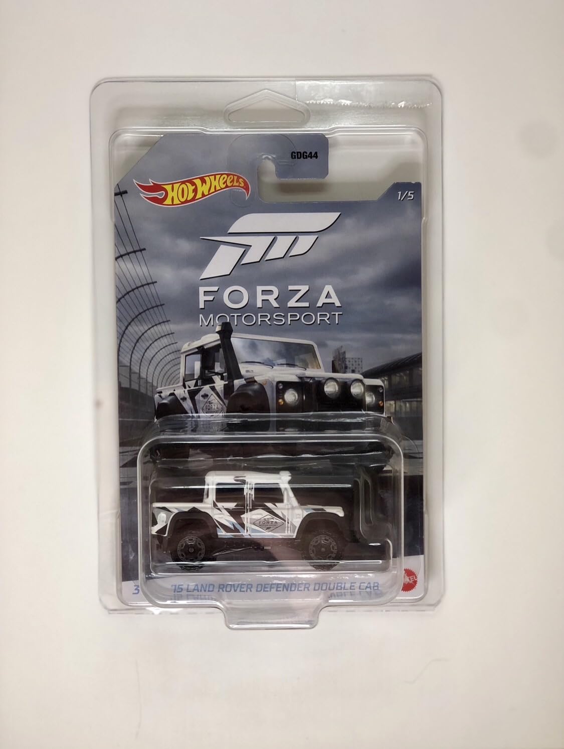 Hot Wheels GJV67 Forza Motorsport '15 LR Defender Double Cab 1/5