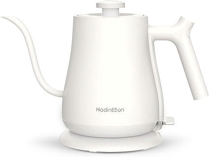 Amazon 電気ケトル ケトル 電気やかん 最大消費電力770w 急速沸かし 電気カフェケトル 注ぎやすい 細口ケトル 0 6l大容量 電気ポット 自動的な電源切り 湯沸かしケトル 断熱ハンドル ドリップ ポット お手入れらくらく コーヒードリップケトル 安心安全 引越し 結婚式