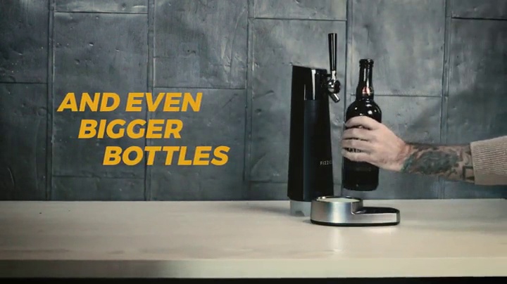 Fizzics-FZ403-DraftPour-Beer-Dispenser-Converts-Any-Can-or-Bottle-Into-a-Nitro-Style-Draft-Awesome-Gift-for-Beer-Lover