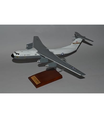 Amazon.com: Roden ROD331 1:144 C-141B Starlifter Polar Nine One