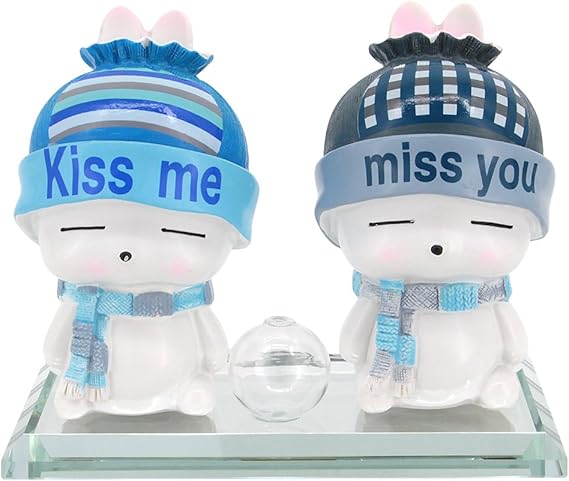 Amazon Co Jp Necory ネコリー 車用 香水容器 芳香剤 容器 置き型 The Rascal Rabbit 服 ファッション小物