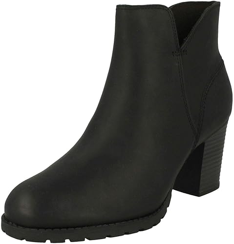 amazon clarks womens boots
