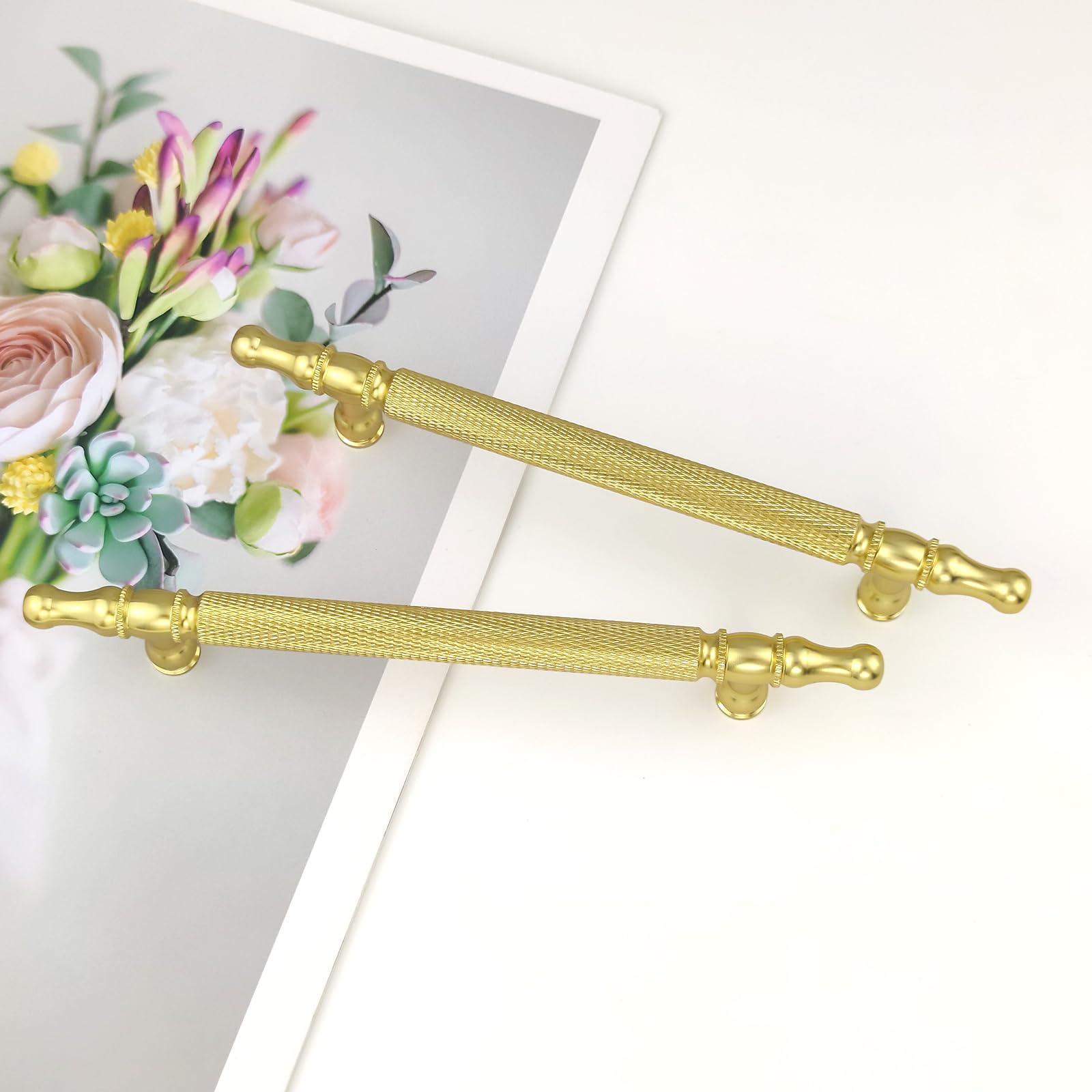 Pexintek 2 Pack Gold Modern Cabinet Handles 128mm Hole Centers Kitchen Bathroom bedrooms Study Furniture Door Vintage Pulls with Screws for Cupboards Drawer Wardrobe Dresser (Gold Vintage)