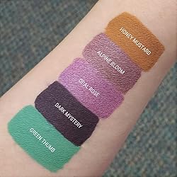 Aromi Berry Fuchsia Metallic Liquid Lipstick